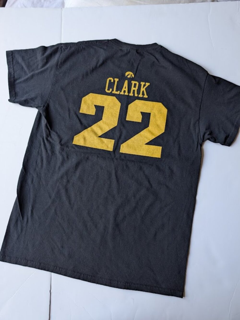 Caitlin Clark Iowa 22 The Goat basketball Heavy Cotton Tee Black Size: M